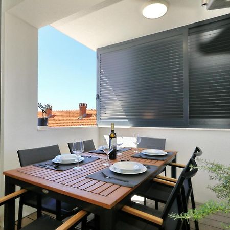 Penthouse Diem - Private Pool With Sea View Zadar Bagian luar foto