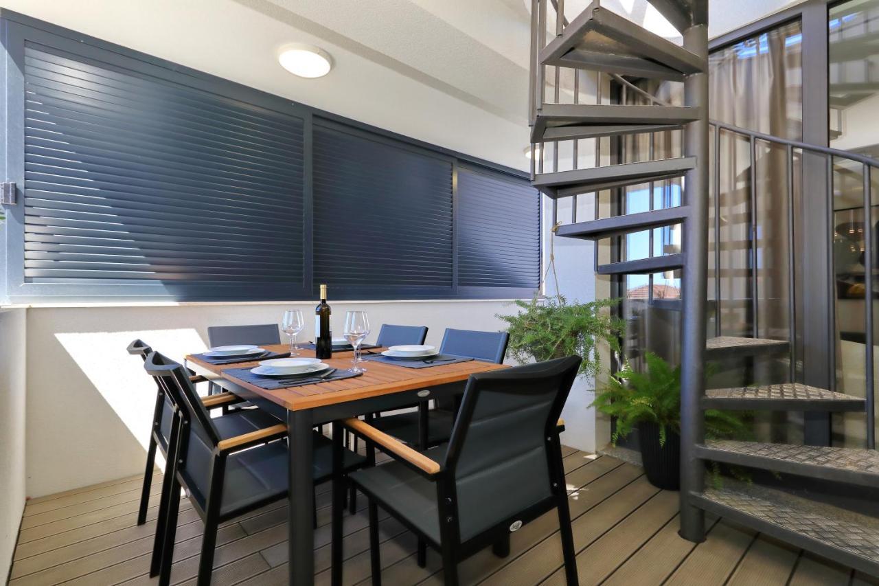 Penthouse Diem - Private Pool With Sea View Zadar Bagian luar foto
