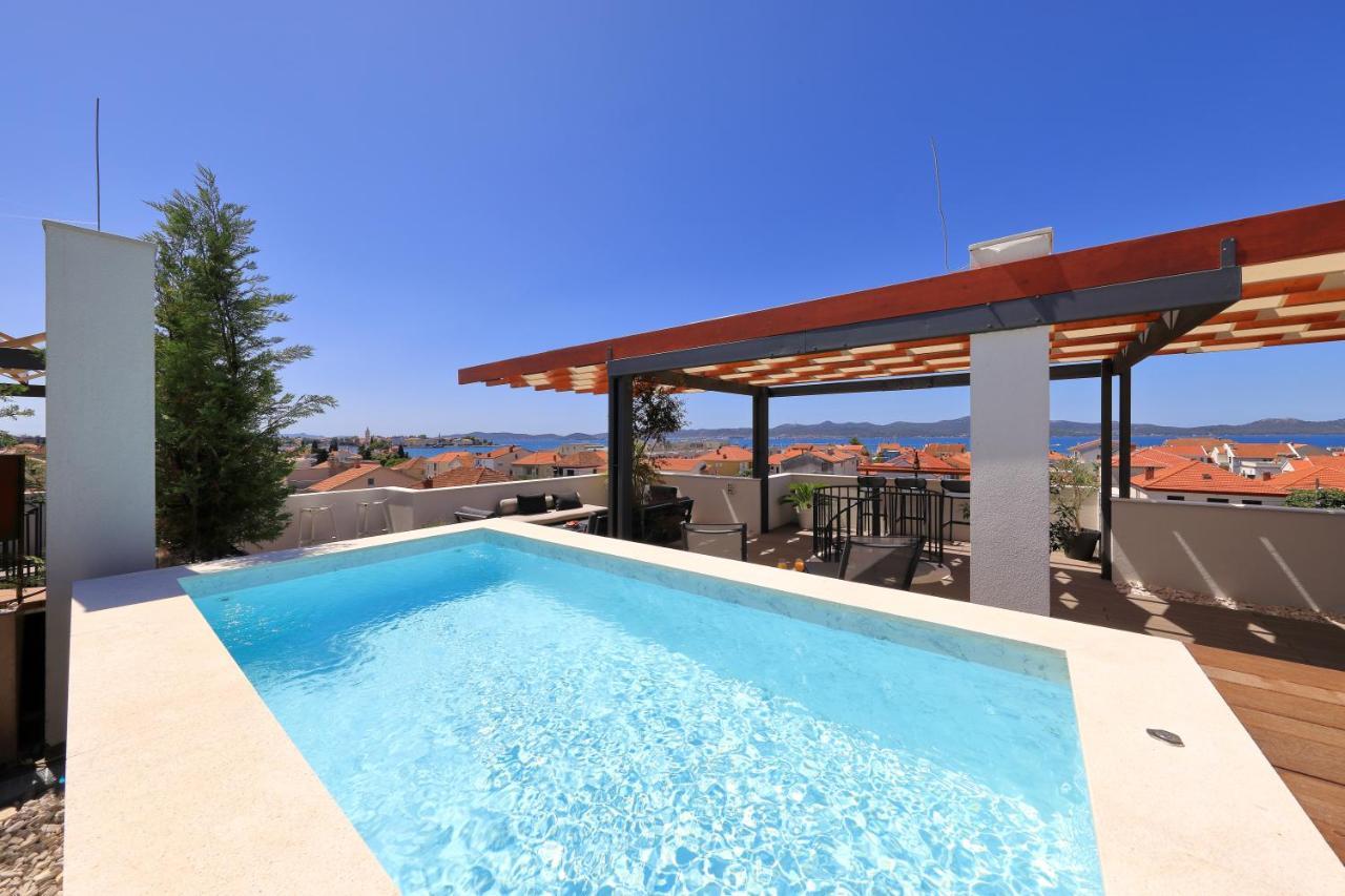 Penthouse Diem - Private Pool With Sea View Zadar Bagian luar foto